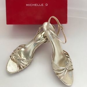 Michelle D Gold Fusion Size 8